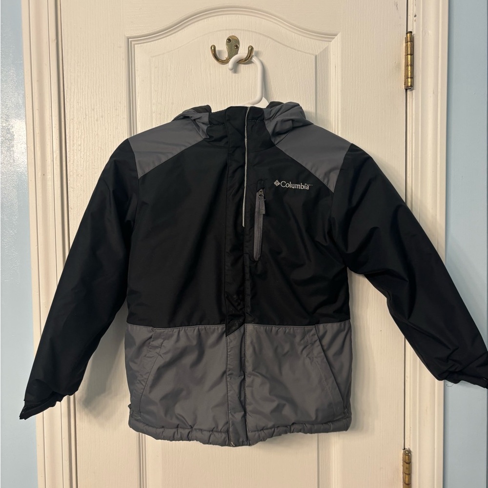 Columbia Boys Snow/Ski Jacket - Size S